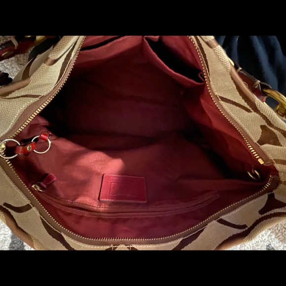 Coach purse - Picture 6 of 7